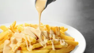 Patatas Fritas Con Queso