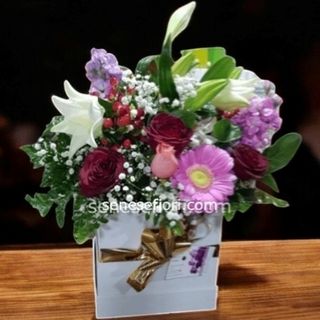 consegna flower box fiori misti 