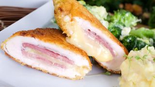 Cordonbleu Con Queso Jamón Y Patatas