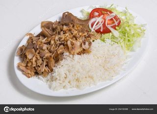 Plato Con Arroz Y Ternera