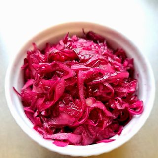 Surówka z czerwonej kapusty