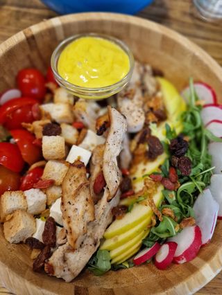 Salad bowl con pollo