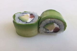 Avocado Salmón Roll (8 Pzs.)