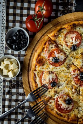 Пицца "Маргарита"