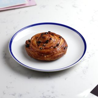 დენიშის ხვეულა ქიშმიშით