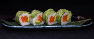 127. California De Salmón Y Lechuga (4 Uds.)