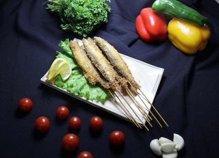 Мойва на шпажках