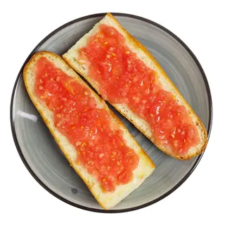 Pan con tomate