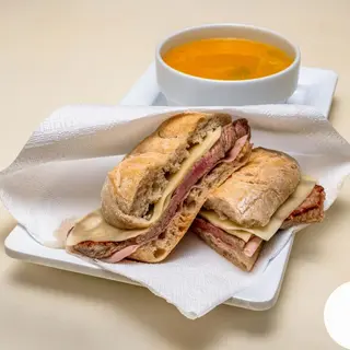 Prego no Pão