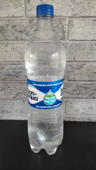 Бонаква газ (1000мл)