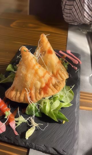 Vegetable Samosa (2 Uds.)