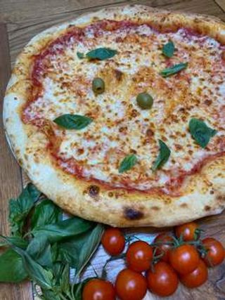 PIZZA MARGHERITA VELIKA