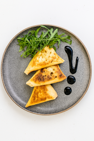 Млинці Курка соус Бешамель