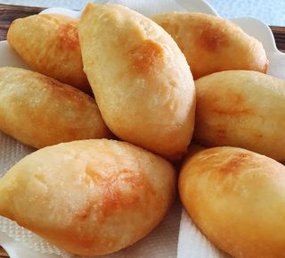 Пирожки с картошкой жареные