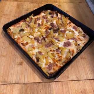 in teglia PATATE e SALSICCIA 