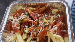 Entrante Caliente De Patatas Bravas