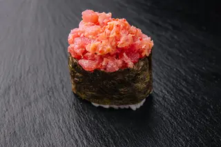 Gunkan Maguro