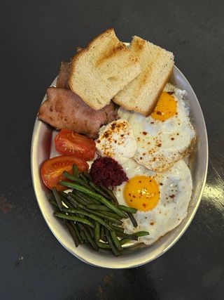 Буковинський сніданок