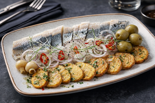 Філе оселедця з цибулькою 200г