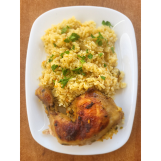 Пилешко бутче с ориз (500г)