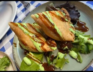Samosas Vegetales (2 Uds.)