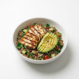 Green Balance Bowl Vege z Halloumi