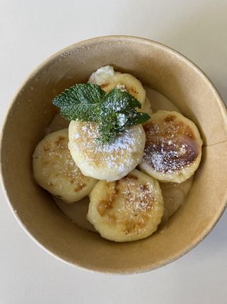 Сирники з шоколадом сніданок