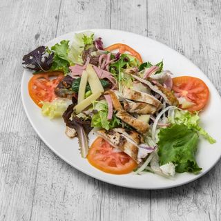 Ensalada De Pollo