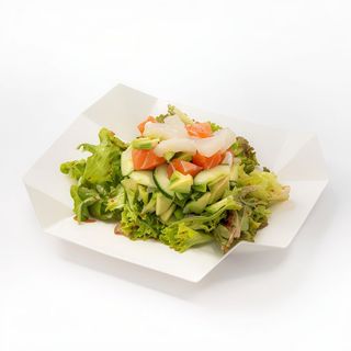 Ensalada Con Salmón Y Vieira