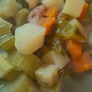 Minestrone di verdure fresche