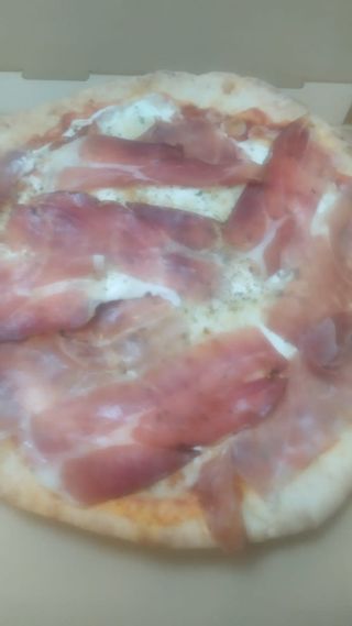 Pizza Panna E Speck (33 Cm.)