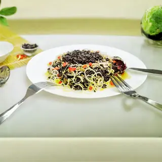 Orez negru japonez, vegan, fără gluten