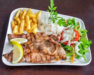 Costeletas do Cachaço Porco Grelhadas