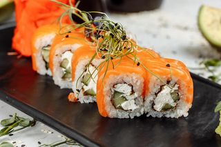 Рол Філадельфія з лососем зеро (200г)