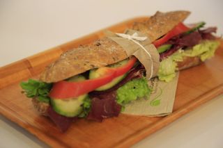 Sandwich cu pastrama