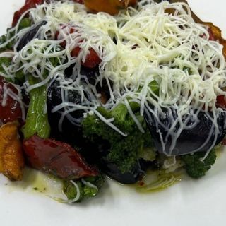 «ТЕПЛЫЙ САЛАТ С ОВОЩАМИ МИКС»