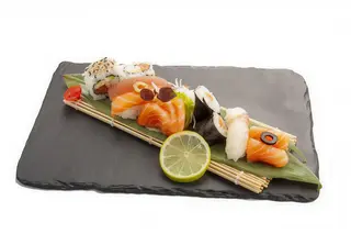 91 Sushi sashimi a