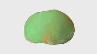 Mochi pistachio i malina