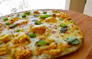 Large 4 Season Chicken Pizza