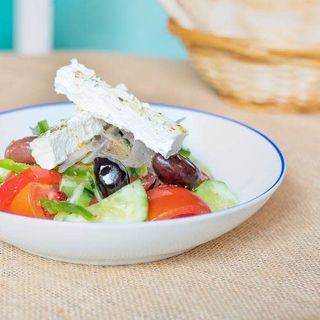Combo Menú Ensalada Griega