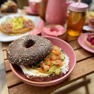 Salmon Bagel