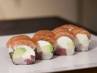 Фірмовий рол без рису Тріо (255г)