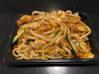 Udon japonés