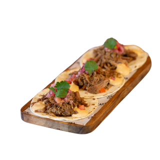 Tacos res al carbón