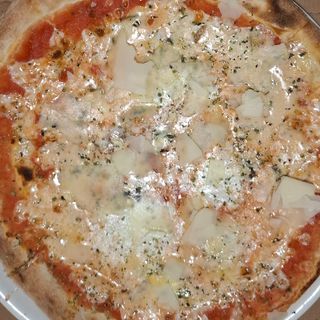 Pizza 4 Formaggi (30 Cm.)