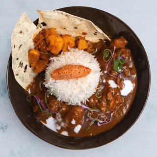 Pileći curry sa basmati pirinčem