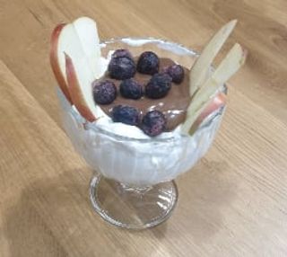 Везувий с течен шоколад и плод (270гр)