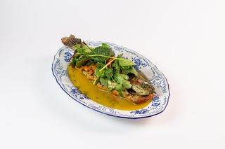 Форель по-грузински с картофелем и лепешкой(600гр)