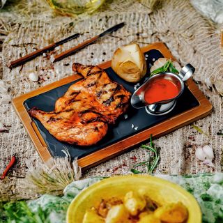 Цыпленок на гриле