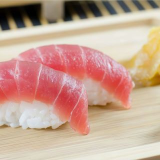 Nigiri De Atún (2Pzs.)